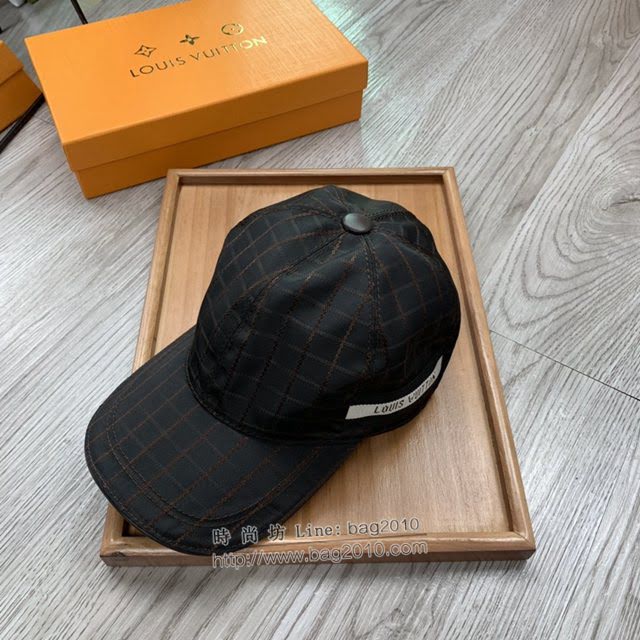 LV新品男士帽子 路易威登格子鴨舌帽棒球帽  mm1337